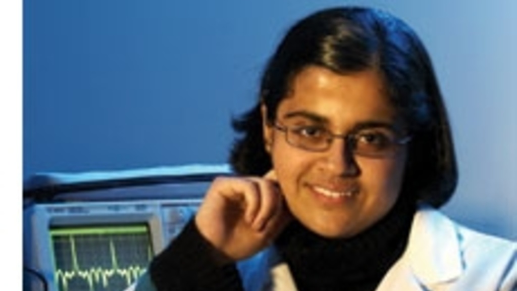 Fatima Toor posing in the Electronics Lab at Smith College